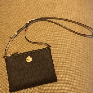 Michael Kors Crossbody Bag Brown